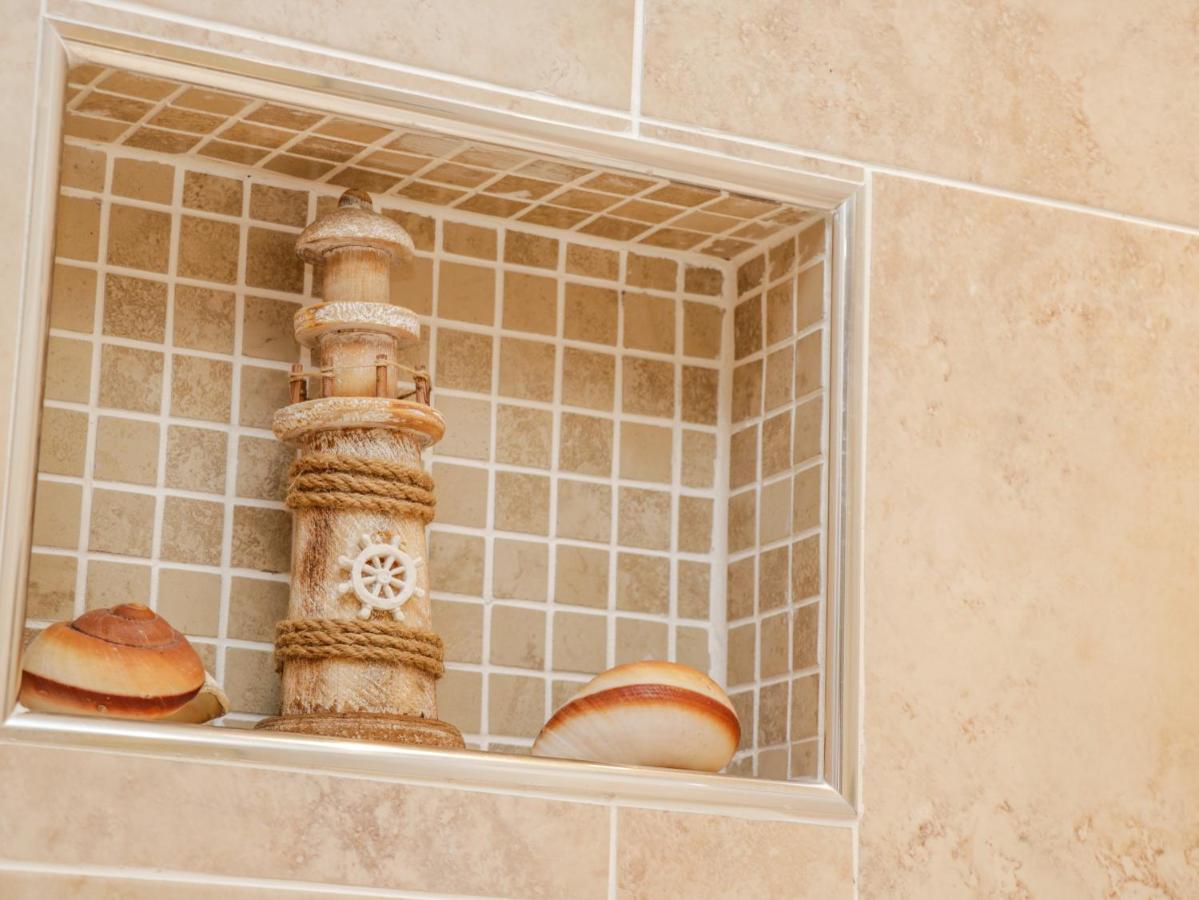 Apartment 6 Уитби Экстерьер фото